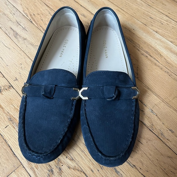 Cole Haan Evelyn Bow Women\'s Navy Driving Loafers 7.5 - barely used